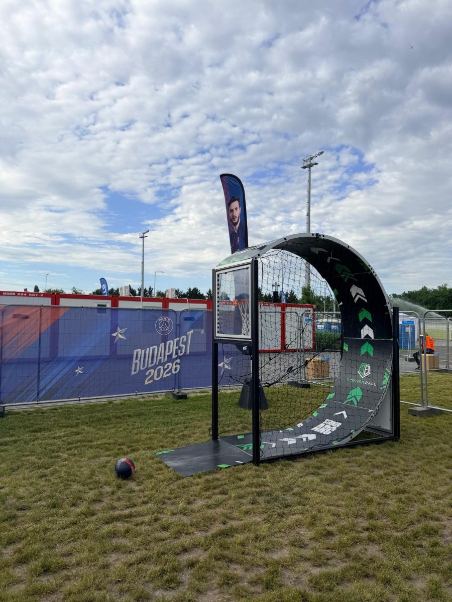 Fan zone de Budapest — 1