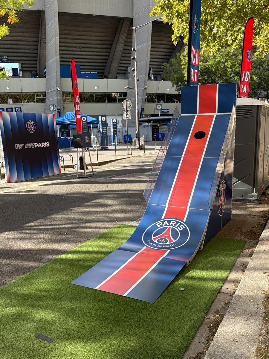 Dispositif au Parc des Princes — 1